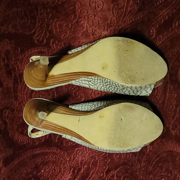 ๐ Jessica Simpson Size 8 Alligator Print High Heels - Picture 7 of 13